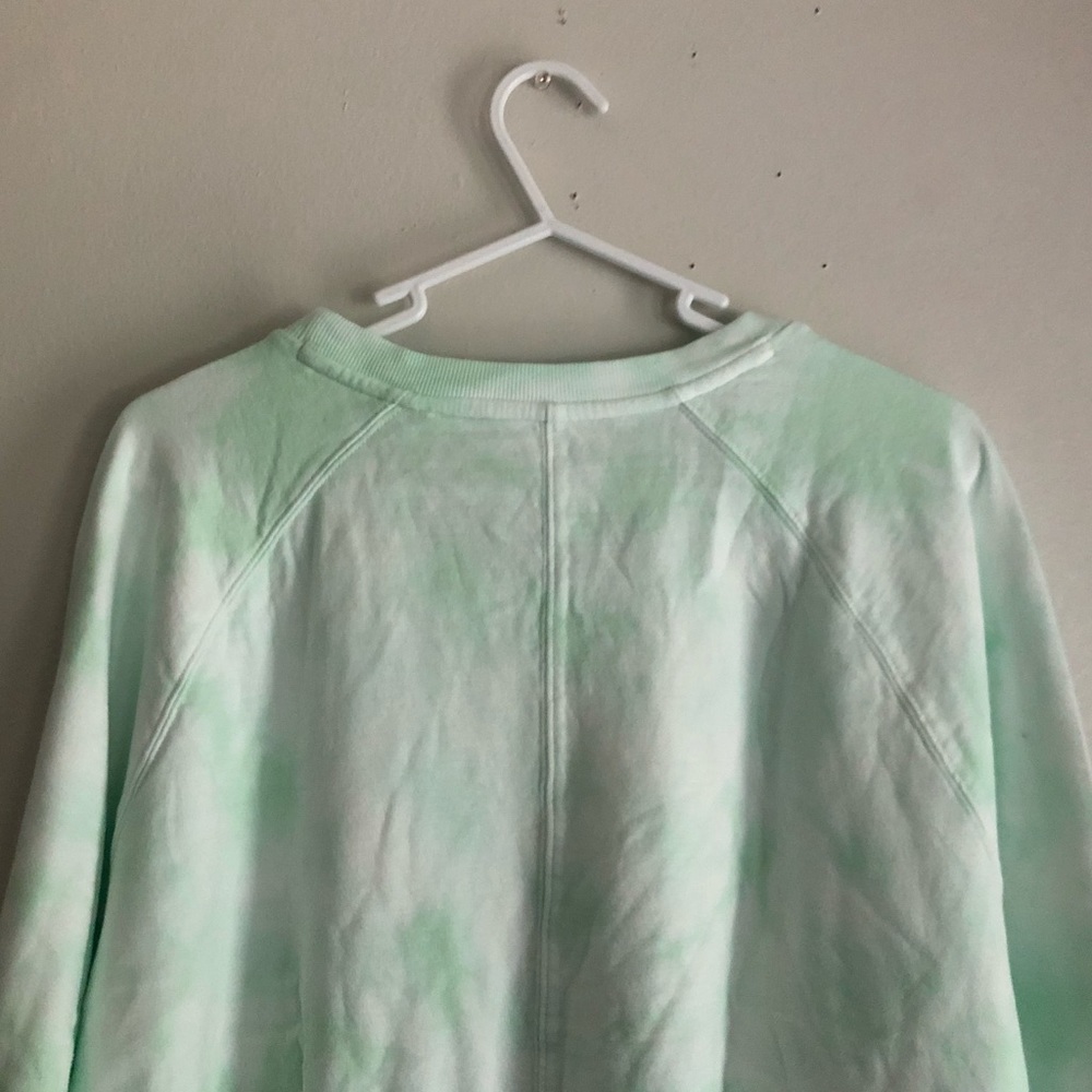 HP 🖤 NWT Athleta Sundown Tie Dye Sweatshirt - Picture 9 of 12